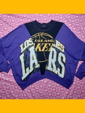 Los Angeles Lakers Vintage Graphic Crewneck Sweatshirt - Purple/Black/Gold